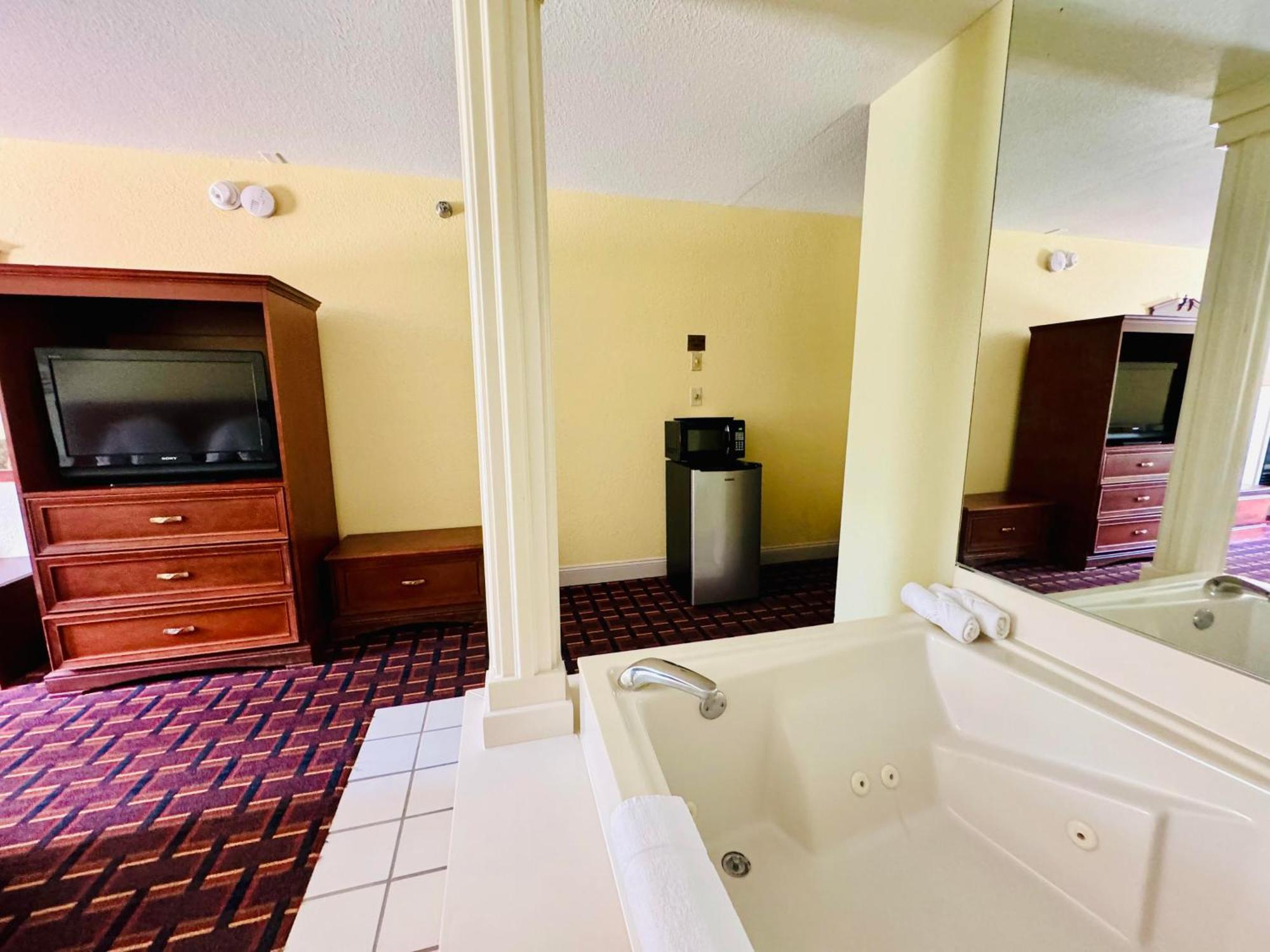 Ozark Inn And Suites Осейдж-Бич Экстерьер фото